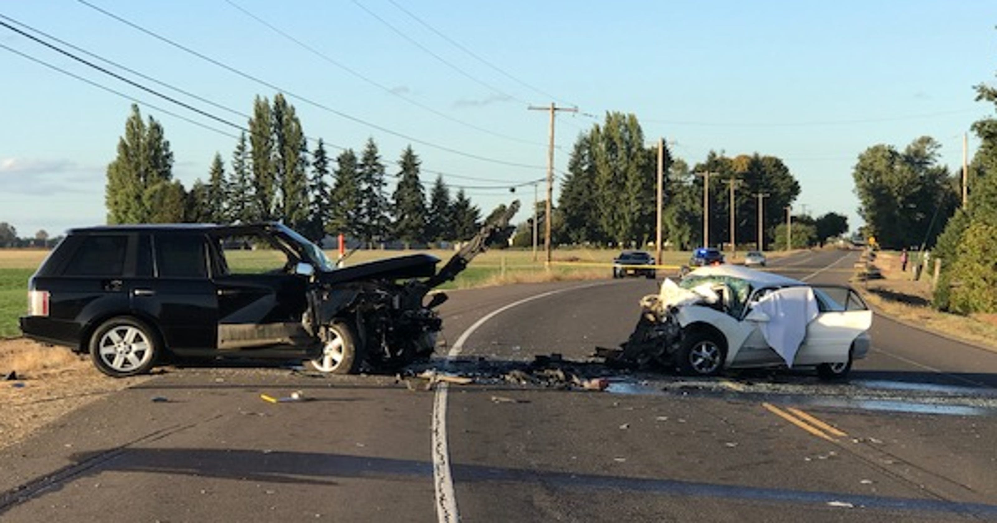 Crash on Highway 99 East in Oregon leaves five dead, closes road