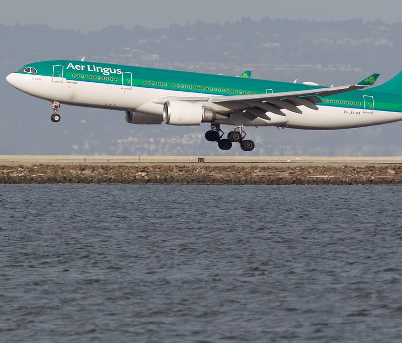 An Aer Lingus Airbus A330 jet lands at San Francisco International Airport on Oct. 22, 2016.