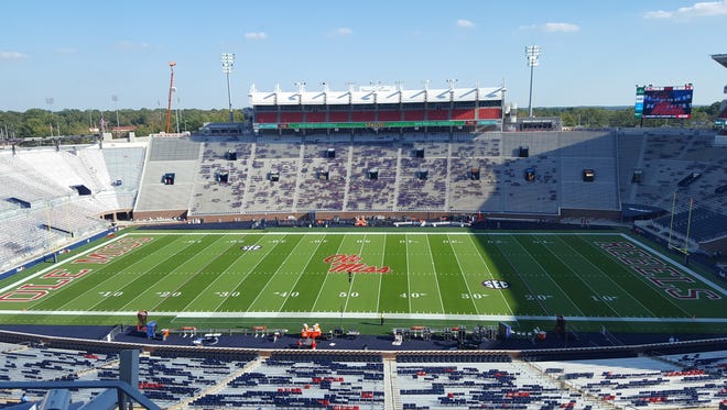 Auburn will try to extend its winning streak to five games in today's game at Ole Miss.