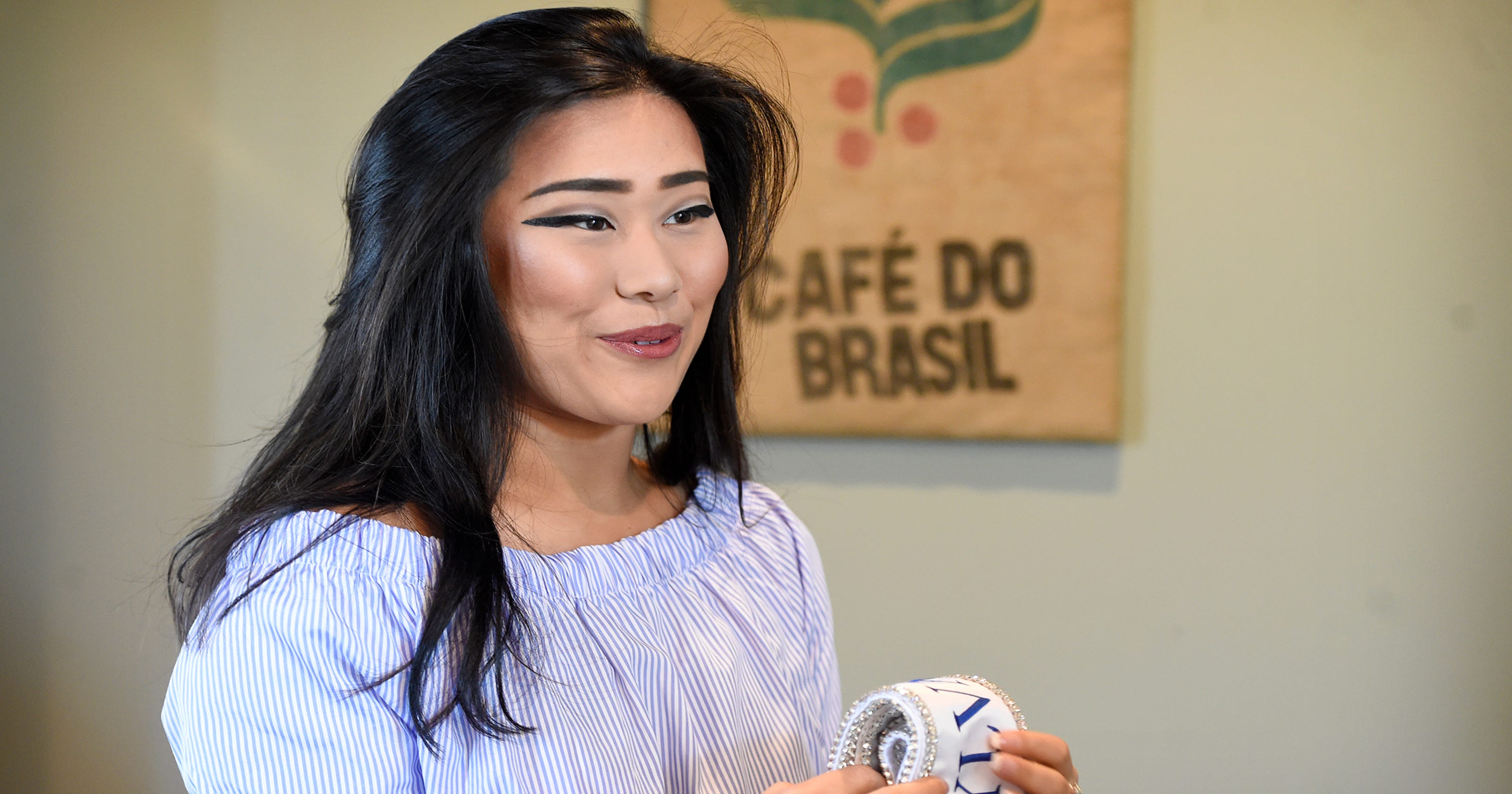 Palmyra woman crowned Miss Pennsylvania