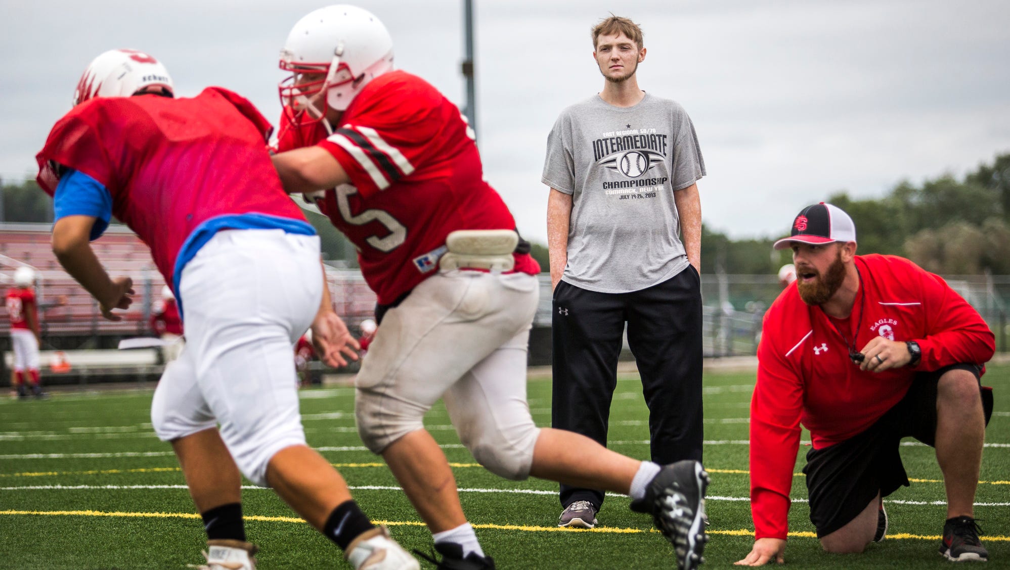 Smyrna High football player faces leukemia head on