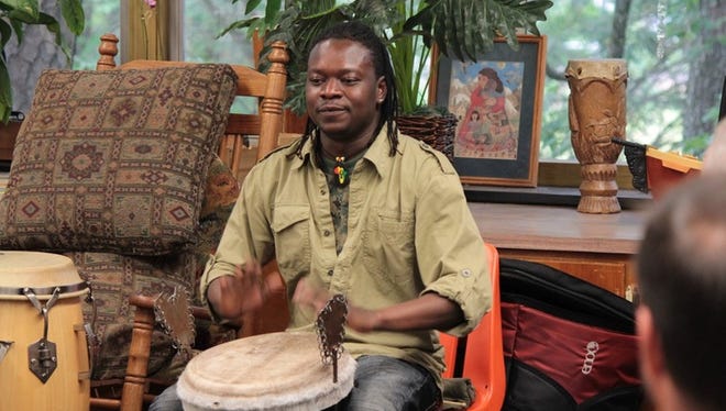 Adama Dembele toured internationally with major artists such as Oumou Sangare, Salif Keita, Affou Keita, Sogona Djata and others