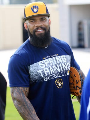 Brewers first baseman Eric Thames had a roller-coaster ride in 2017.