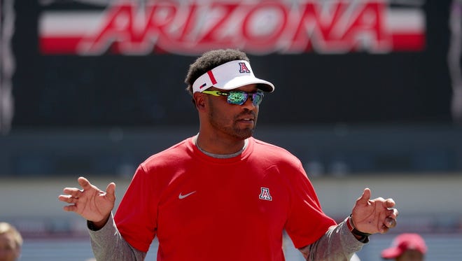 Kevin Sumlin is getting his team set for his first season as Arizona Wildcats football coach.