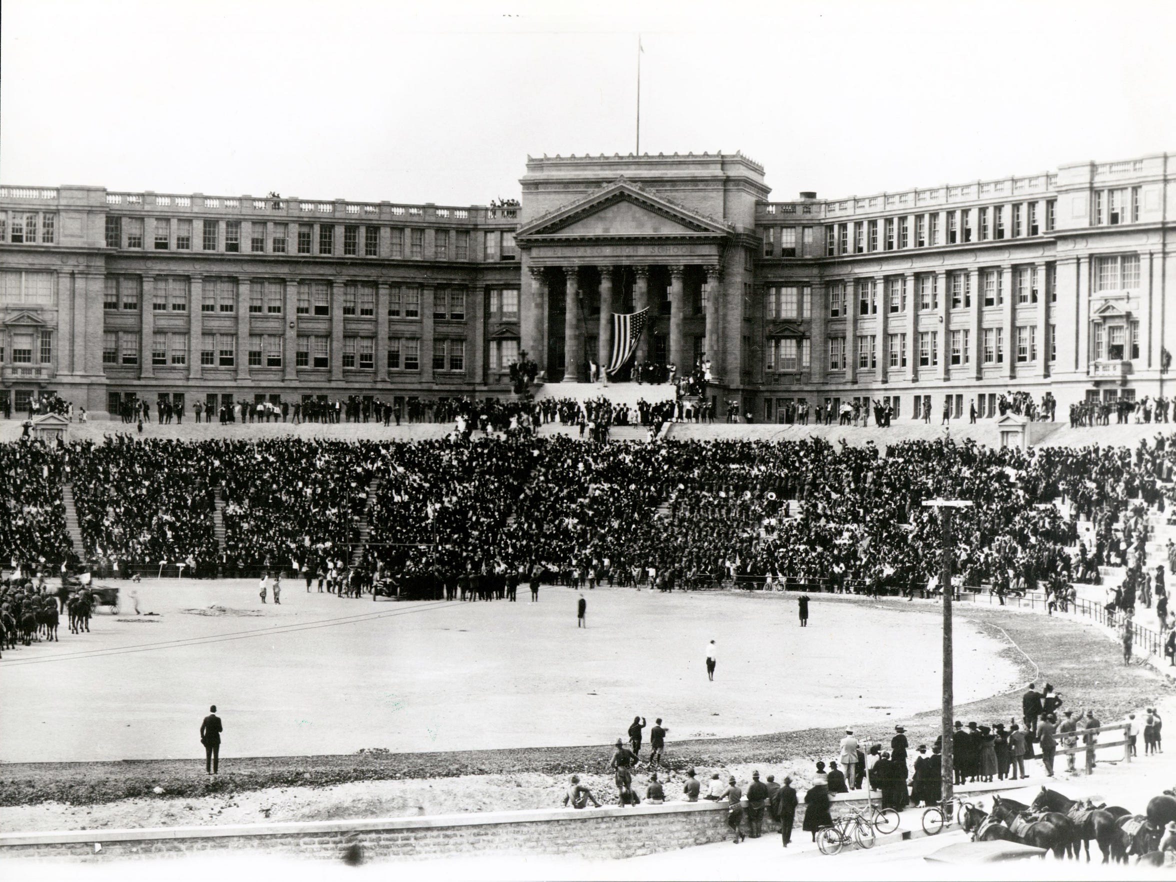 El Paso High School c. 1918 El Paso High School c. 1918