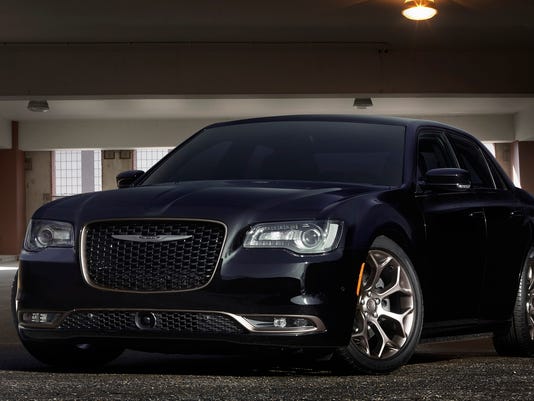 Auto Review 2017 Chrysler 300 Sedan Is Big Bold American