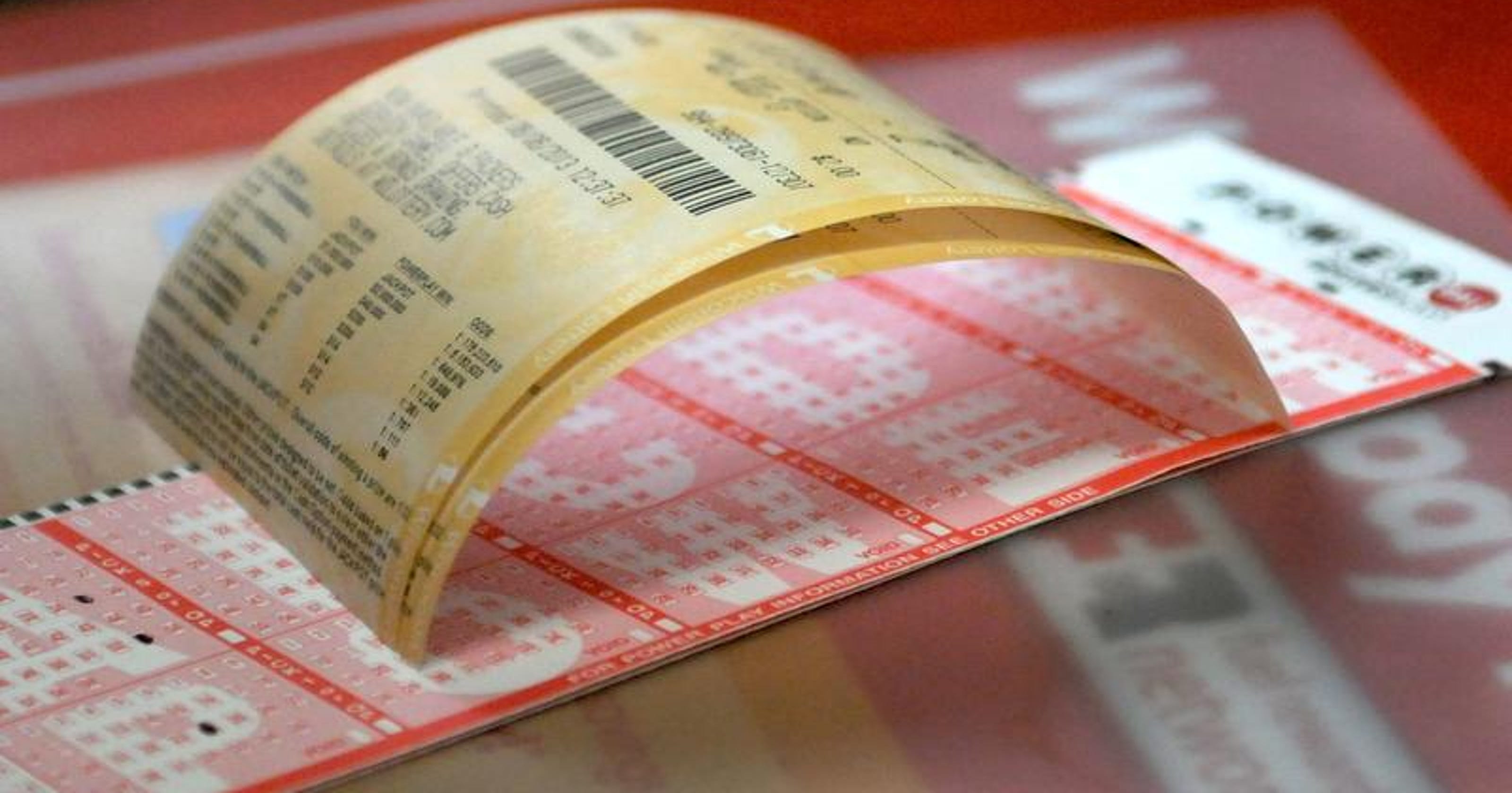 Wisconsin Lottery Sheboygan Minit Mart sells winning Powerball ticket