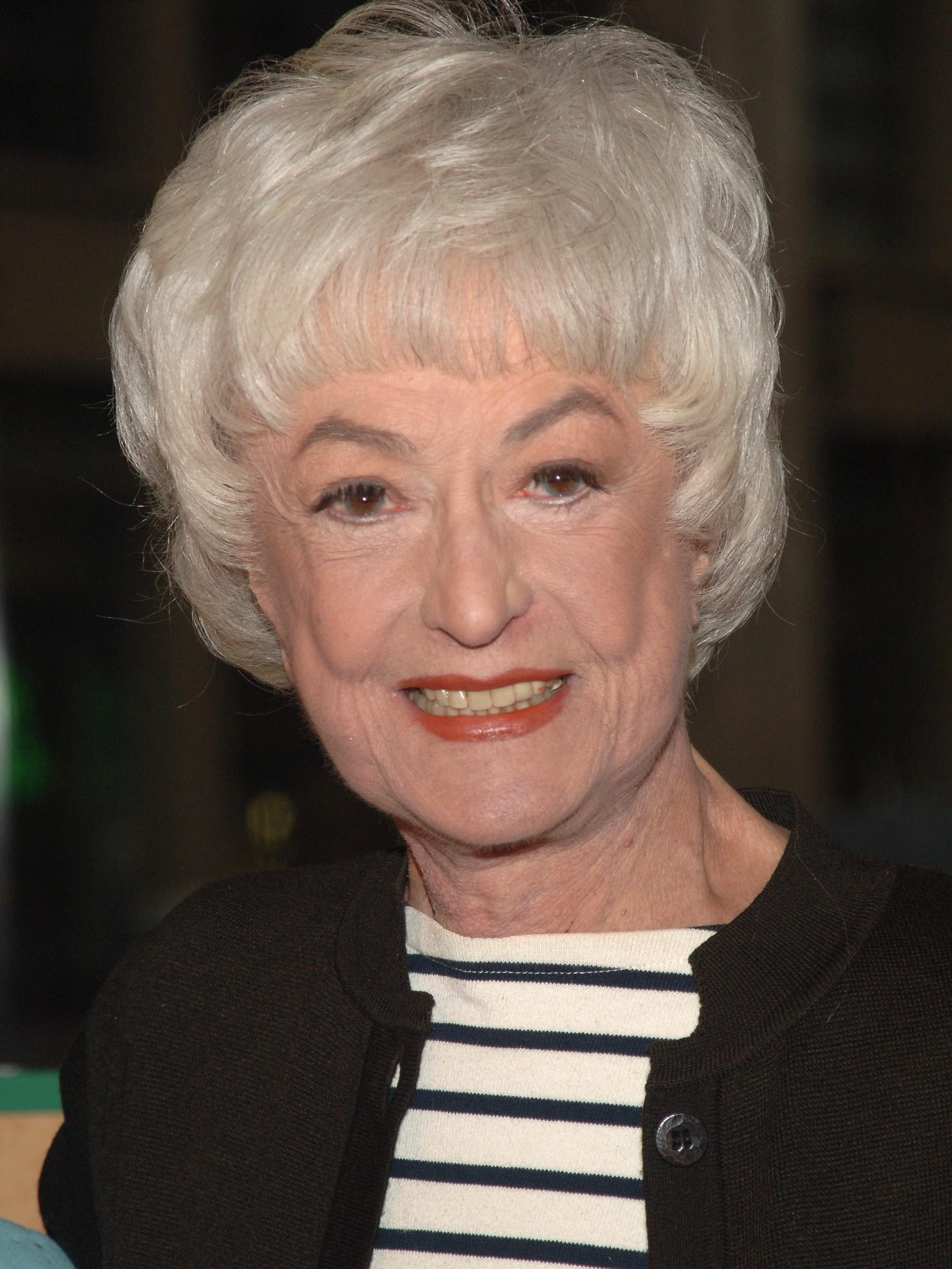 Golden Girls' Star Bea Arthur's Estate Funds Lgbt Homeless Shelter
