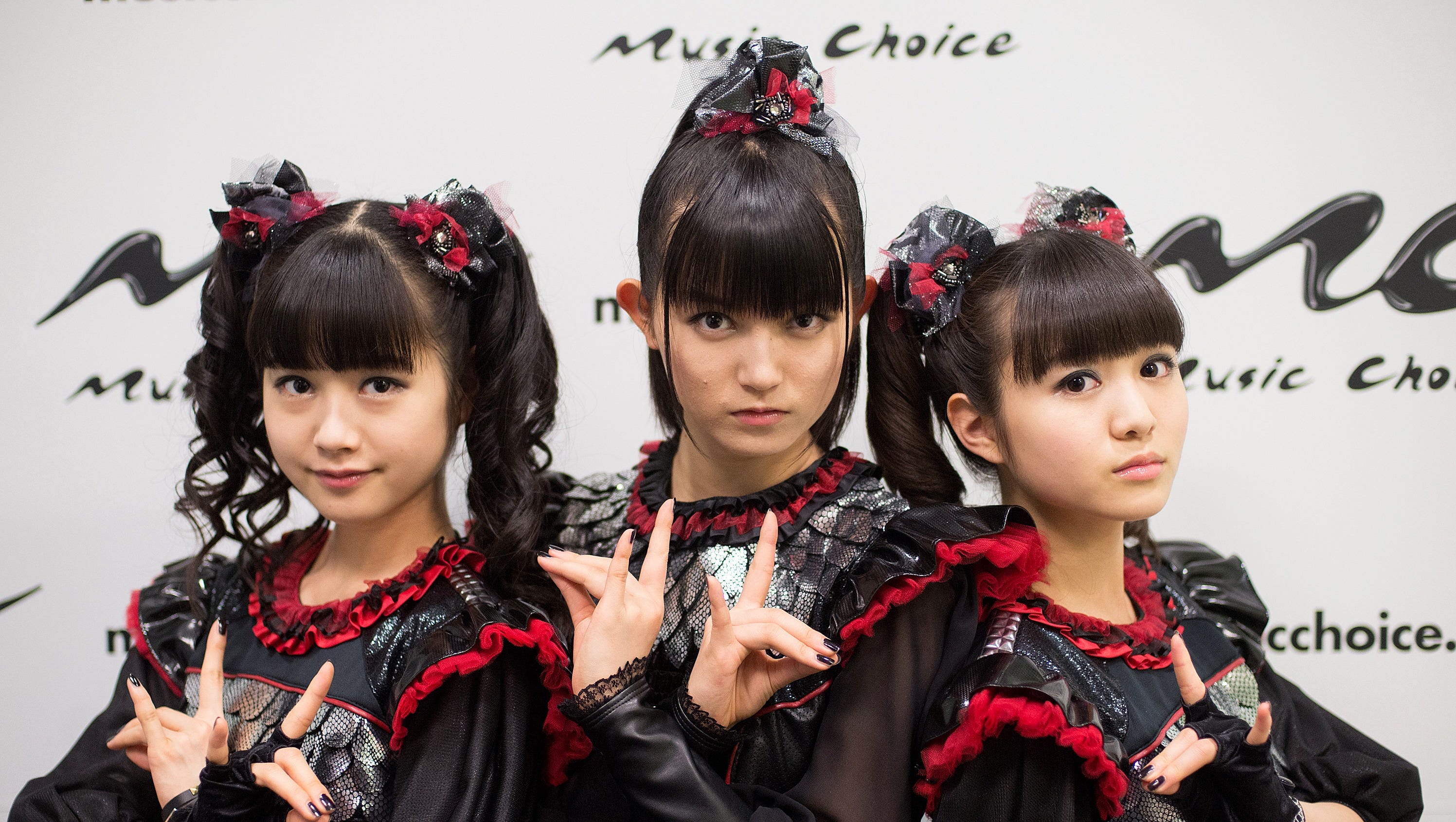 Babymetal Confuses But Wows U S Audiences On Colbert