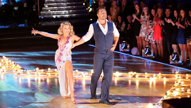 Witney Carson and Chris Soules dance during the fourth episode of “Dancing With the Stars.”
