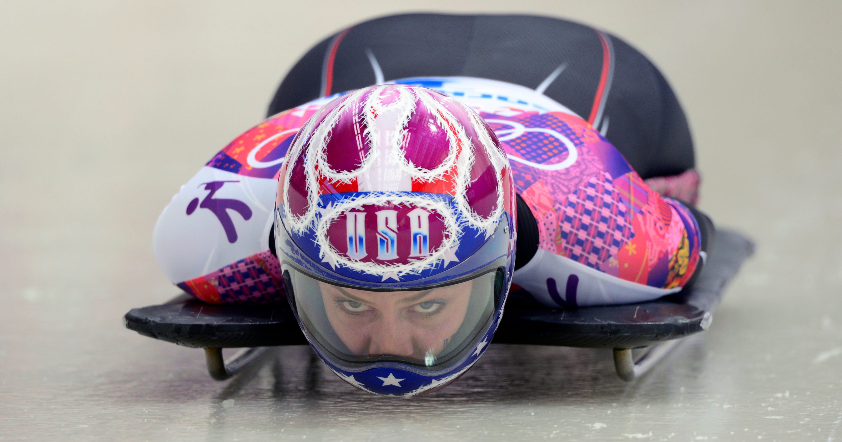 U.S. skeleton racer Noelle Pikus-Pace is second at midway point