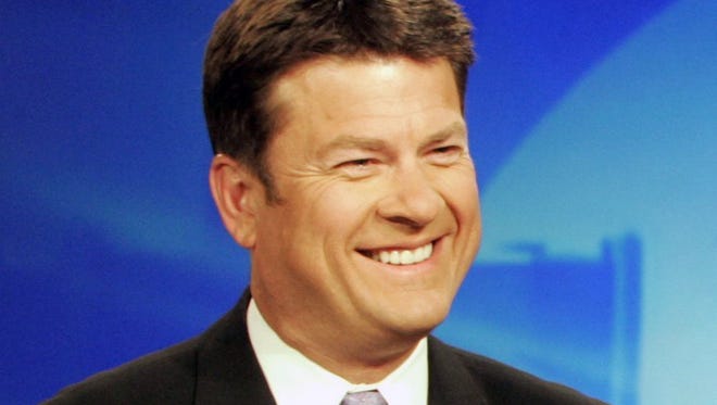 Retired Detroit Tv Anchor Stephen Clark Moves To Morning Show On Womc