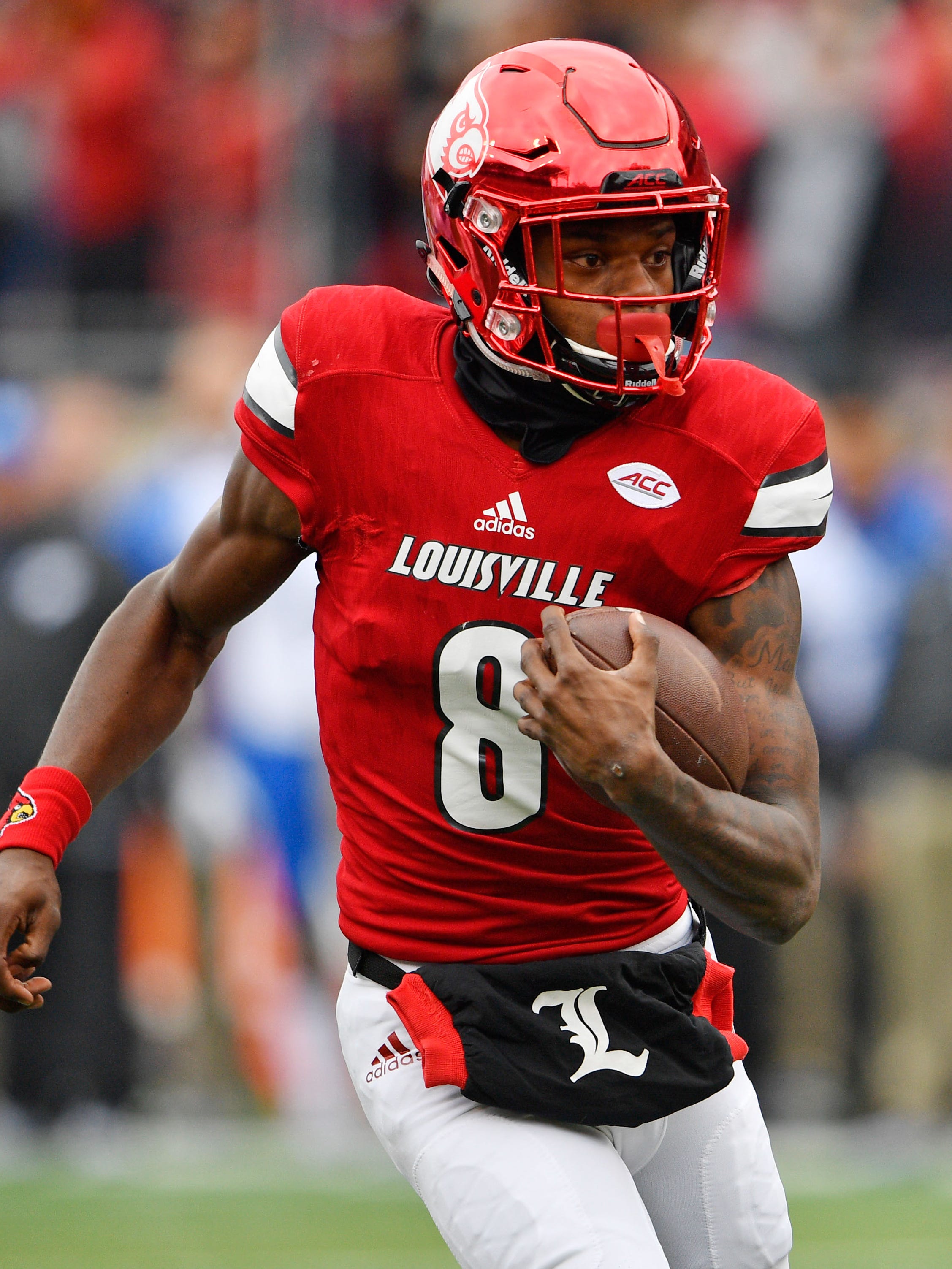 Louisville S Lamar Jackson Heads 2016 Heisman Trophy Finalists
