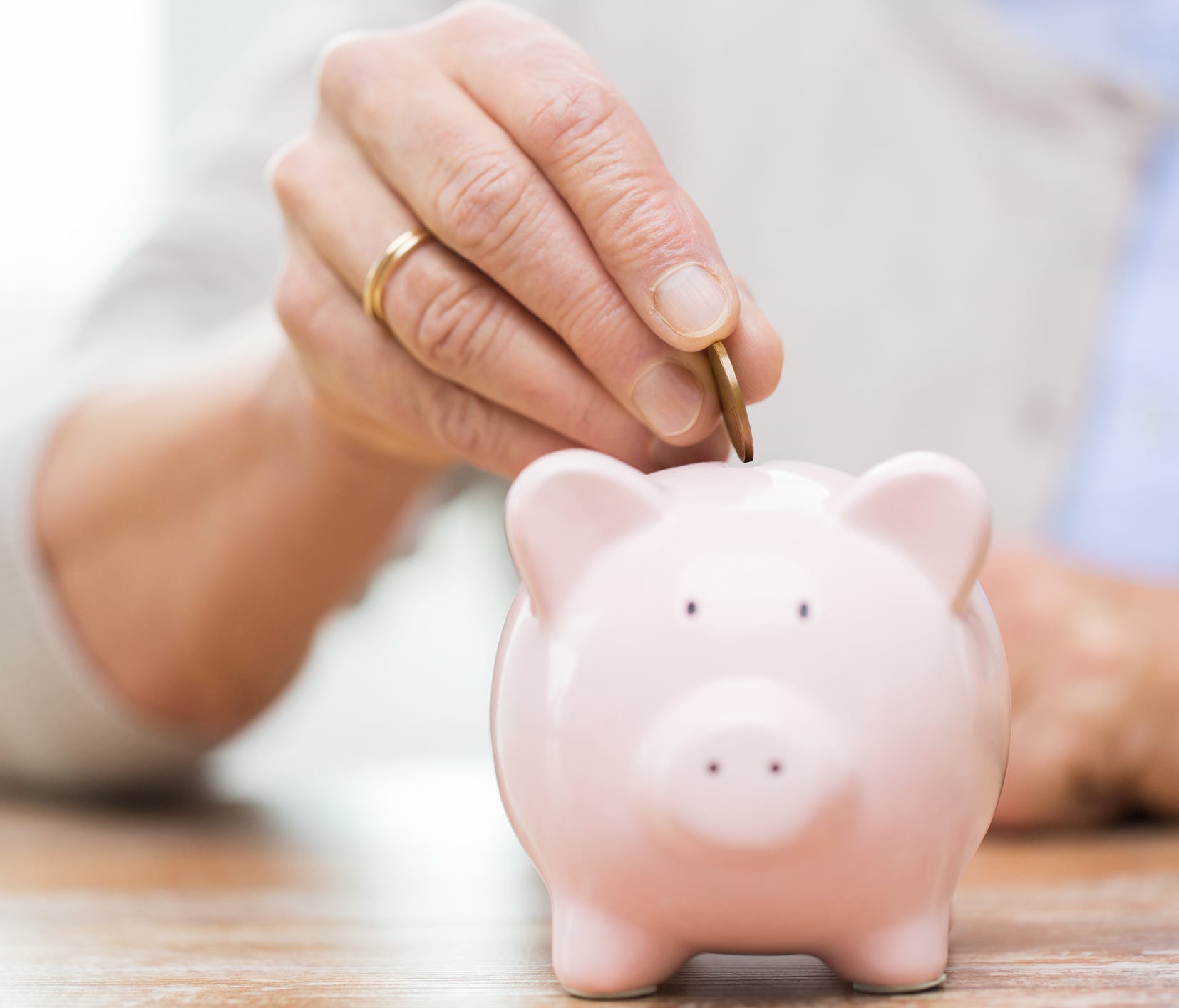 Nearly 40 million U.S. households (45%) have no retirement assets, according to a recent report by the National Institute on Retirement Security, and half of those households are headed by someone aged between 45 and 65.