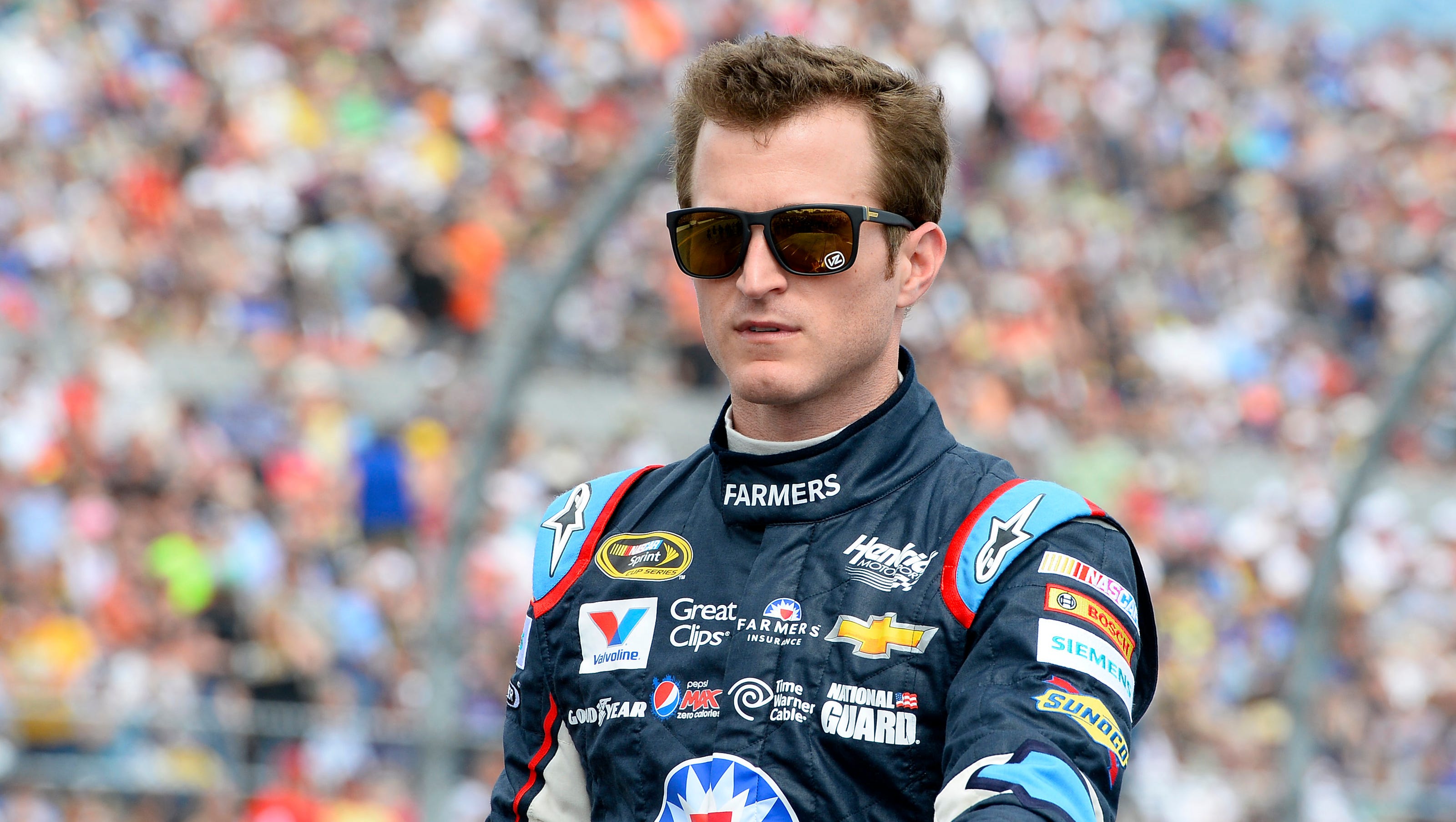 Latex free wedge cosmetics Belen recommends Sophie dee public violations