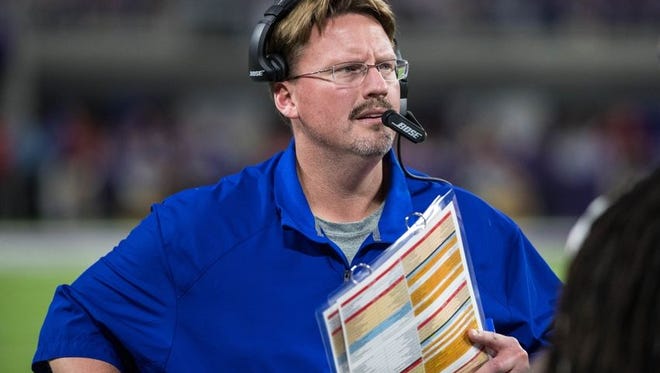 Giants coach Ben McAdoo is 4-3 in his first seven games as an NFL head coach.