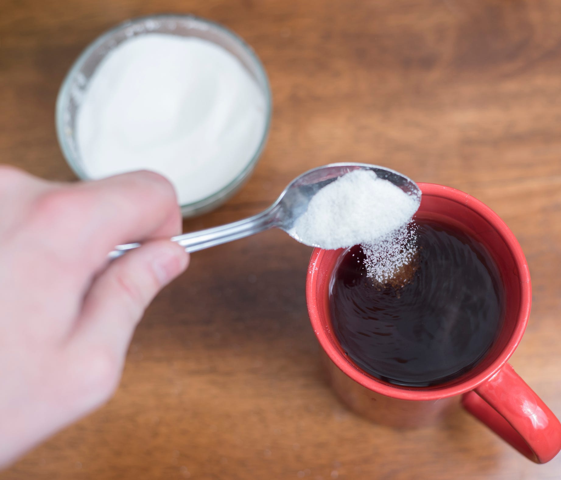 Belgium scientists say they've discovered a clearer relationship between sugar and cancer.