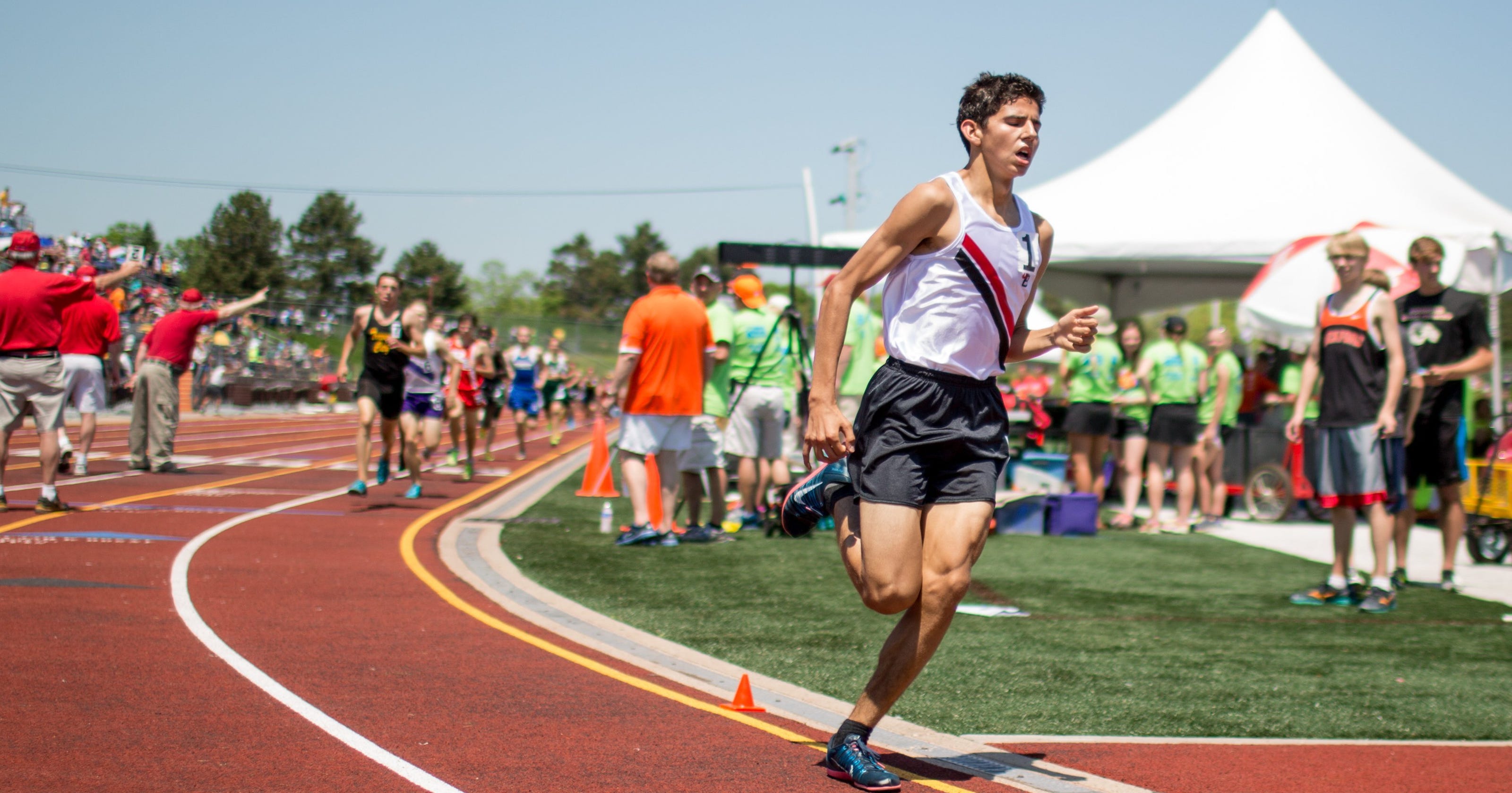 Grand Blanc S Grant Fisher Makes Great Strides To Break State