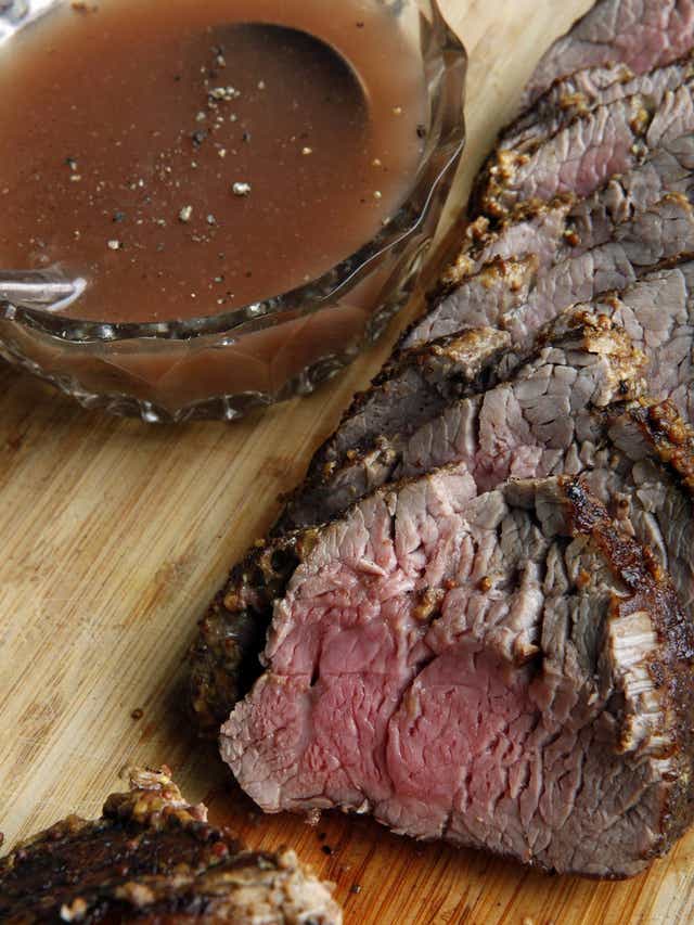 Beef Tenderloin With Port Wine Sauce A Cook S Corner Recipe