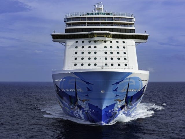 Ugly Cruise Ships Why Vessels Are Getting Bigger And Boxier