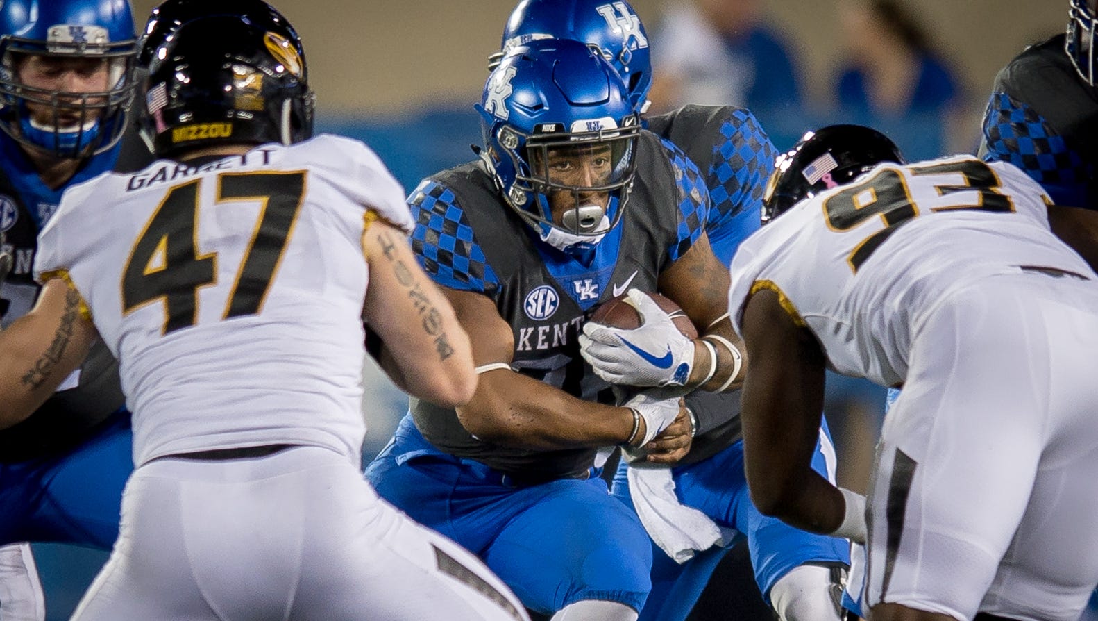 Kentucky Football An Early Preview Of Uk Vs Missouri