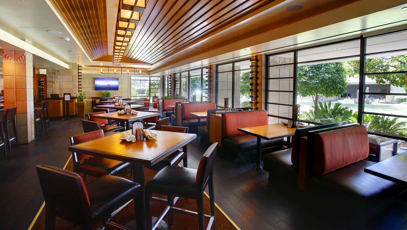 27 restaurants for Thanksgiving around Phoenix, from resorts to chains