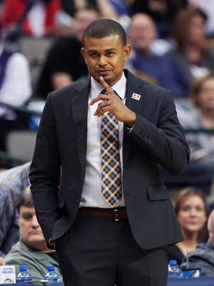 Phoenix Suns head coach Earl Watson reacts during the second half against the Dallas Mavericks at American Airlines Center.