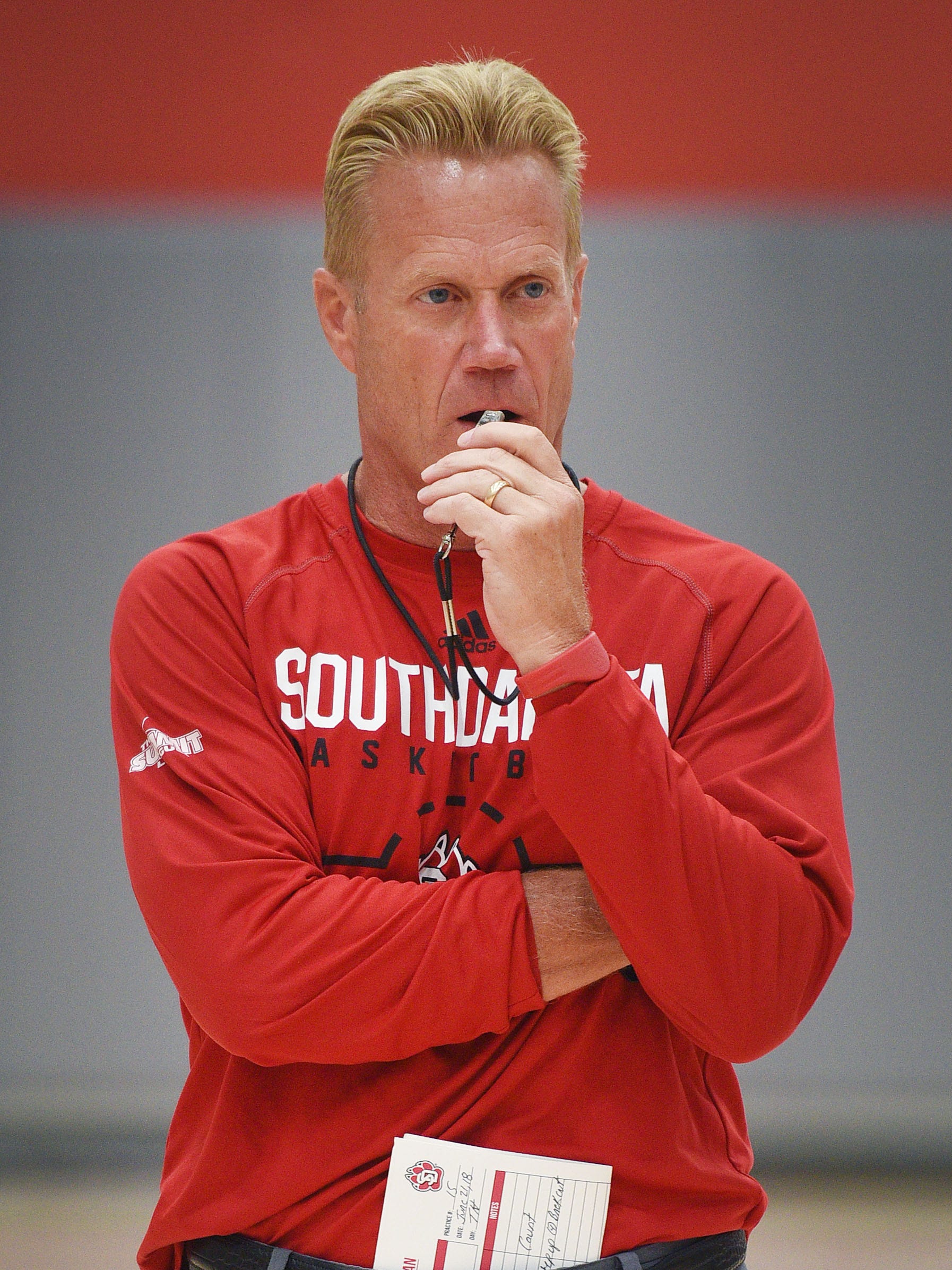 Todd Lee out to prove himself, improve South Dakota men's basketball