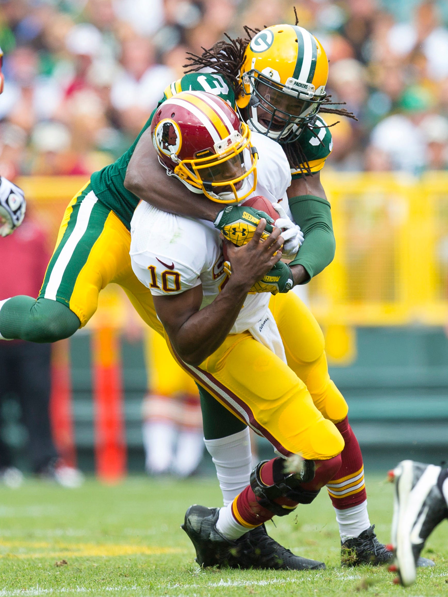 Bell Not Only Should Robert Griffin Iii Be In Lineup He Ought To Run