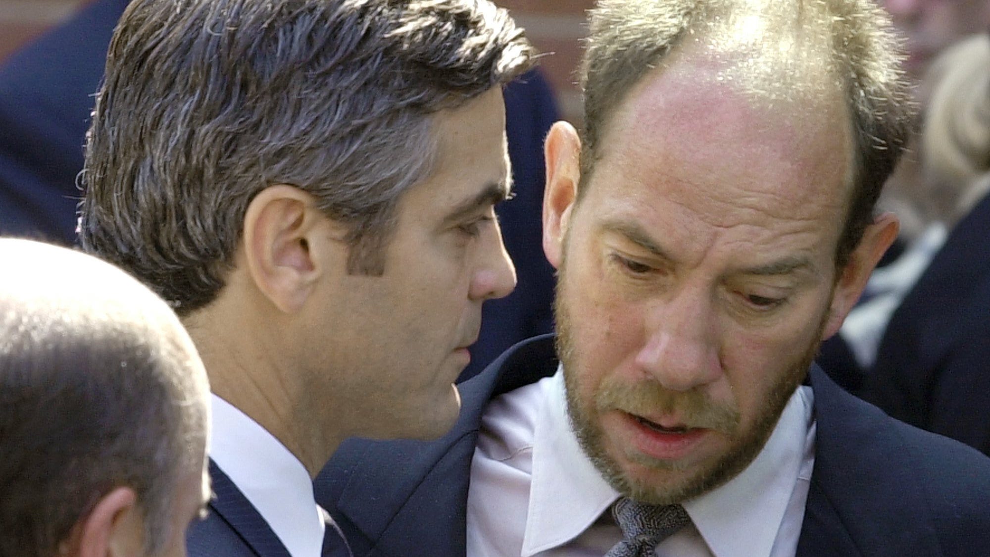 Clooney's aunt Rosemary spotted at wedding? Not!