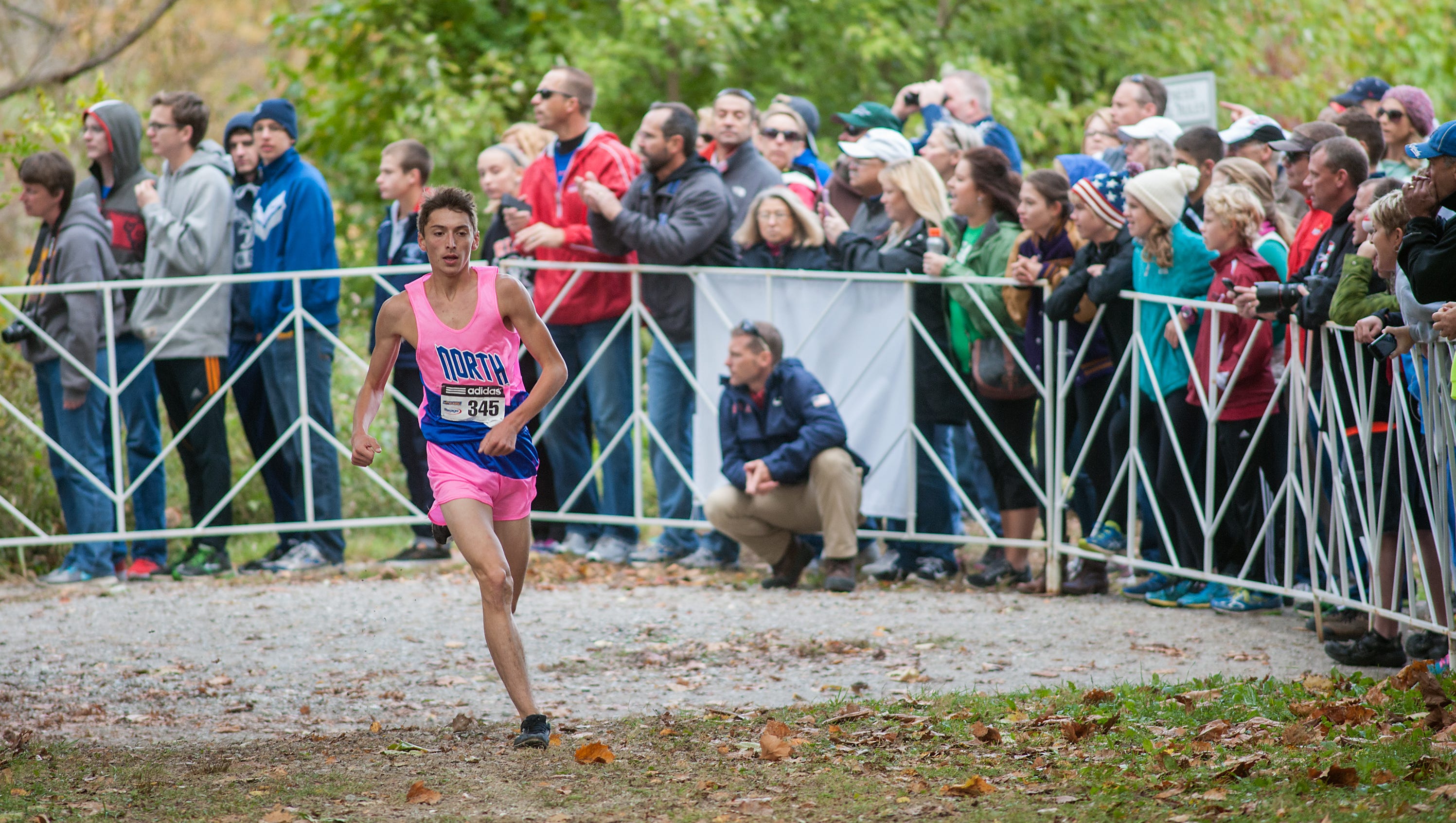 Wisconsin dominates Cross Country Classic