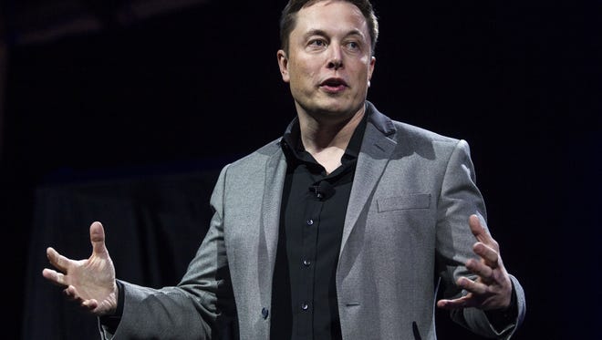 Billionaire Elon Musk is vowing to respond to the chronic traffic congestion that confounds Los Angeles.