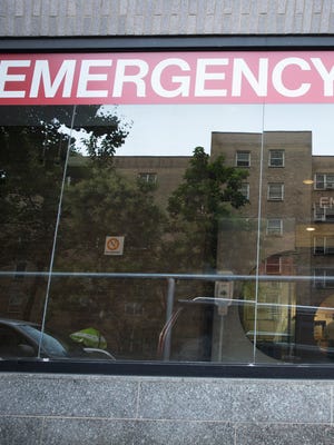 The emergency entrance at Mount Sinai Medical Center