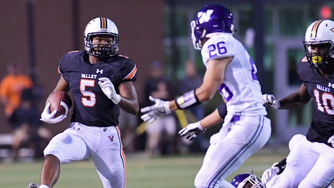 Behind Tough Running Of Jevon Mason Valley Again Poised For Iowa