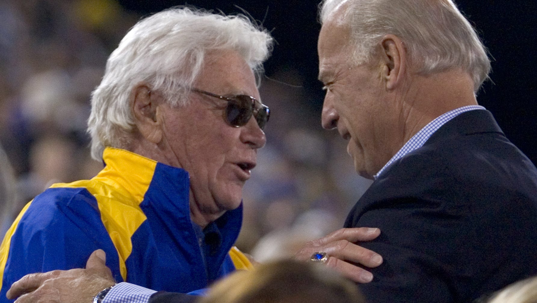 Delaware Coach College Football Hall Of Famer Tubby Raymond Dies