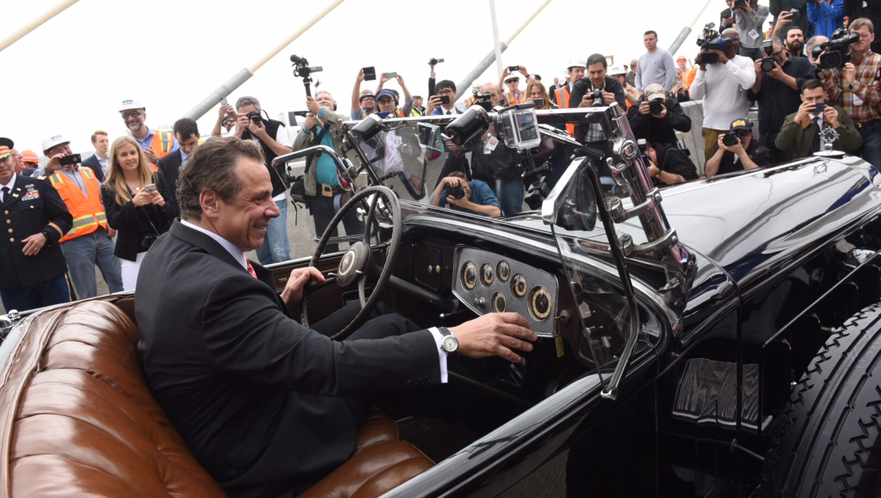 New Tappan Zee Bridge opening: Cuomo plans modest celebration