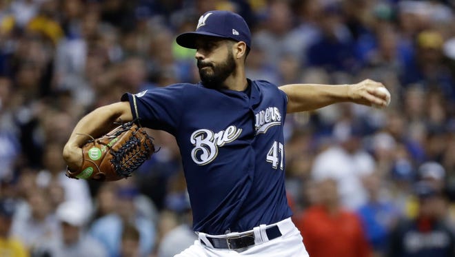 Gio Gonzalez helped the Brewers down the stretch last season.