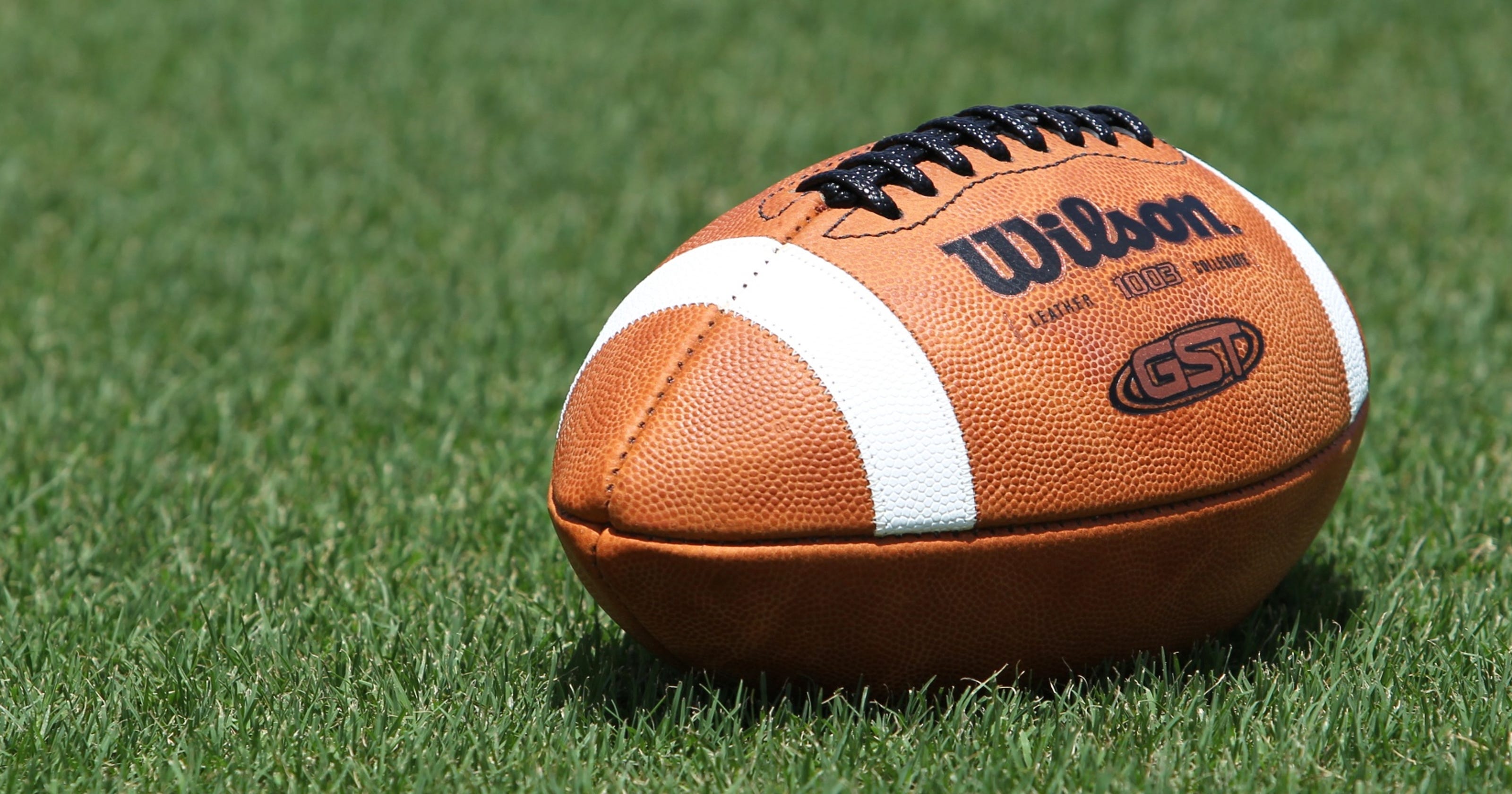 Jackson Prep holds prayer vigil for football's Walker Wilbanks