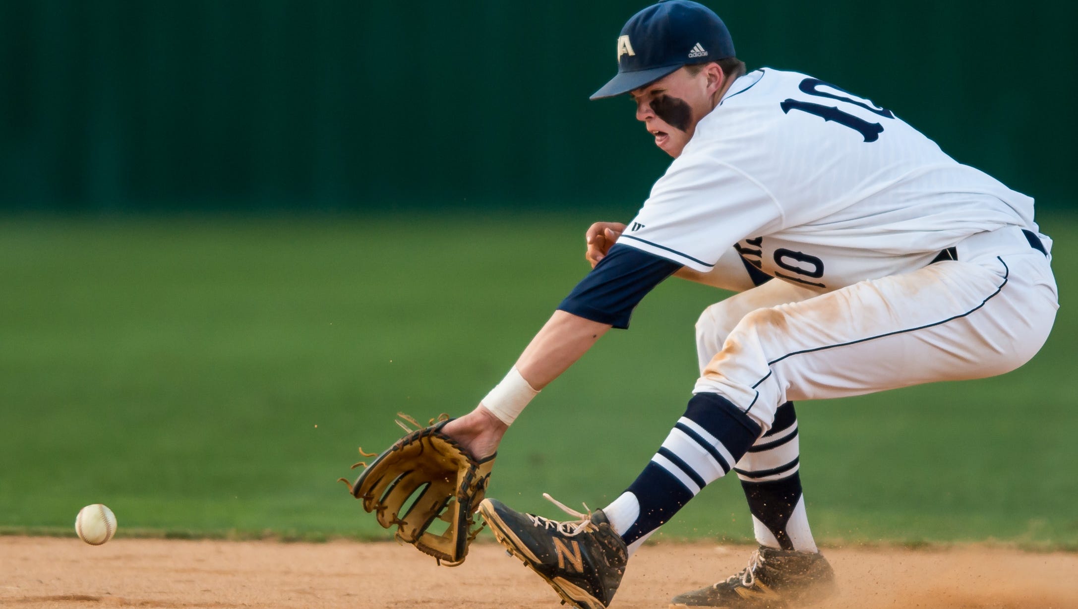 Kellum Clark: 3 facts on the Mississippi State baseball ...