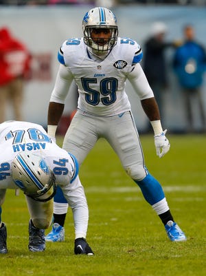 Detroit Lions linebacker Tahir Whitehead lines up against the Chicago Bears on Jan. 3, 2016, in Chicago.