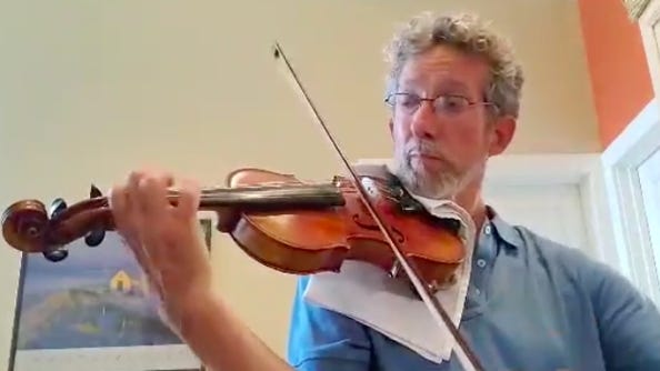 Violinist Jeffrey Thurston