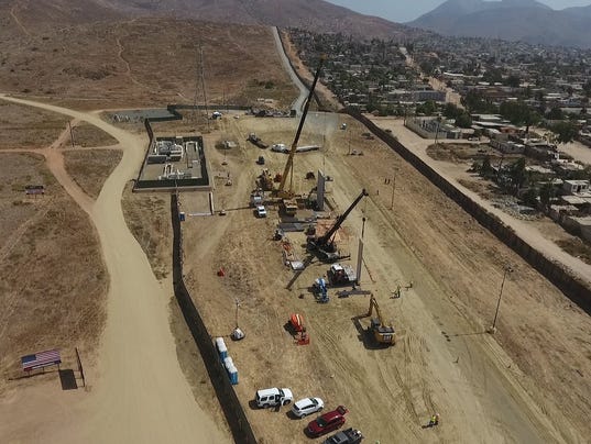 EPA USA CALIFORNIA BORDER WALL POL MIGRATION USA CA