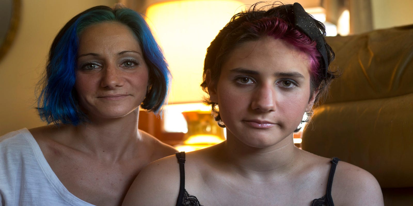Мама трансгендер. Трансгендерная дочь. Мама и дочь трансгендеры. Мамка с дочкой трансгендером. Трансгендеры в Канаде.