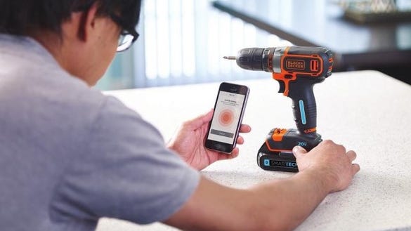 Black+Decker Smartech Drill