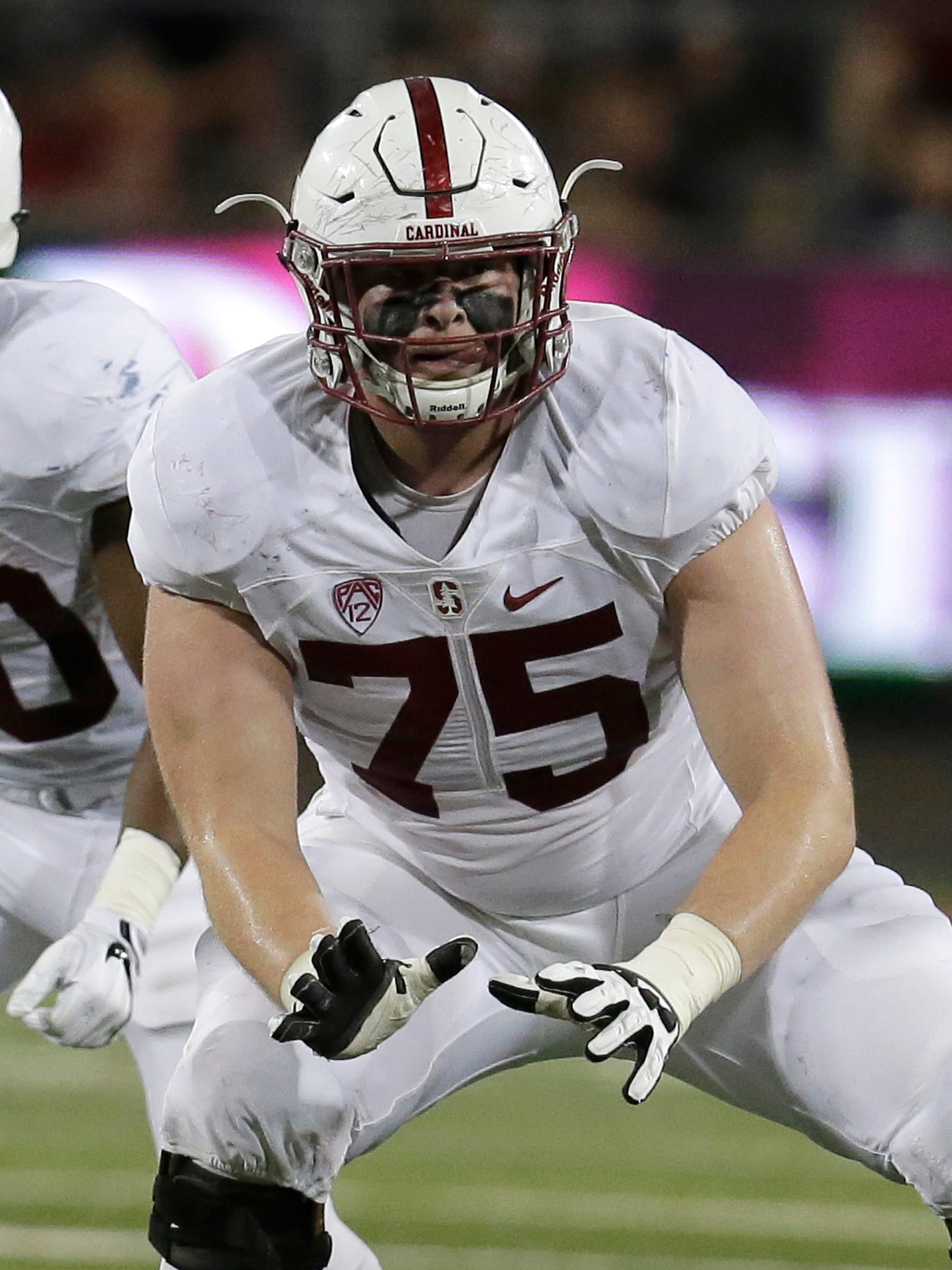 Stanford Ol A T Hall Expects Cardinal To Start Strong In 2017