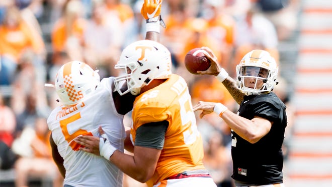Tennessee quarterback Jarrett Guarantano (2) throws a pass during the Tennessee Volunteers Orange & White spring game at Neyland Stadium in Knoxville, Tennessee on Saturday, April 21, 2018.