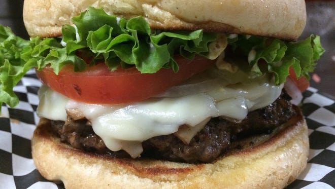 Do you have what it takes to compete in the Sumner Teen Center's Burger Battle?
