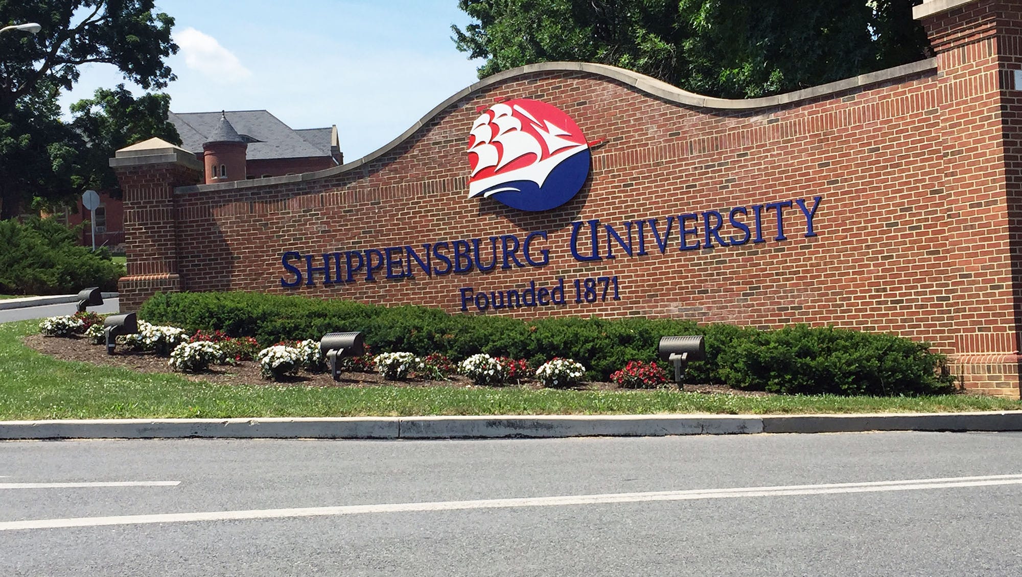 Shippensburg University plans alternative graduation ceremony Shippensburg University plans alternative graduation ceremony