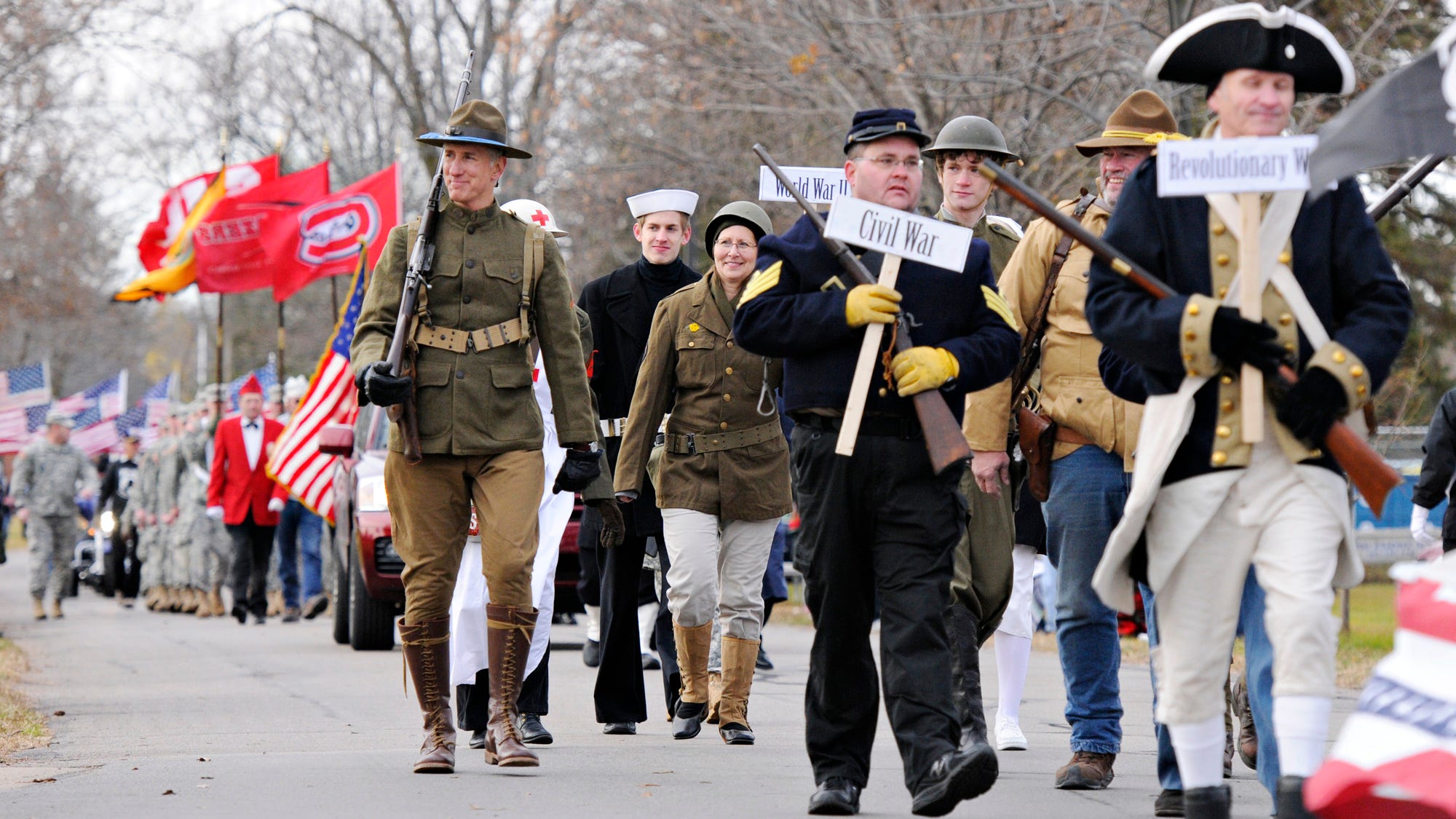 St. Cloud parade honors veterans in unique ways