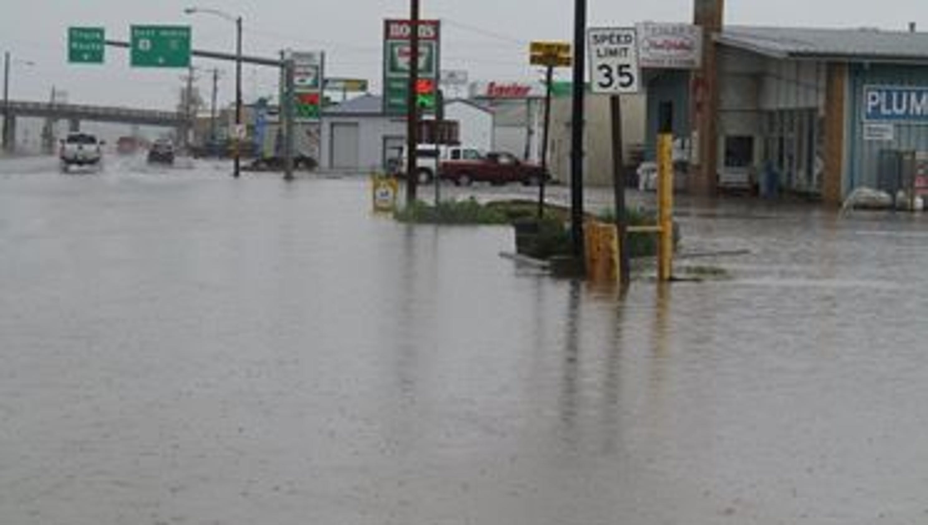 Montana Flooding Heavy rains cause flash flood in Shelby